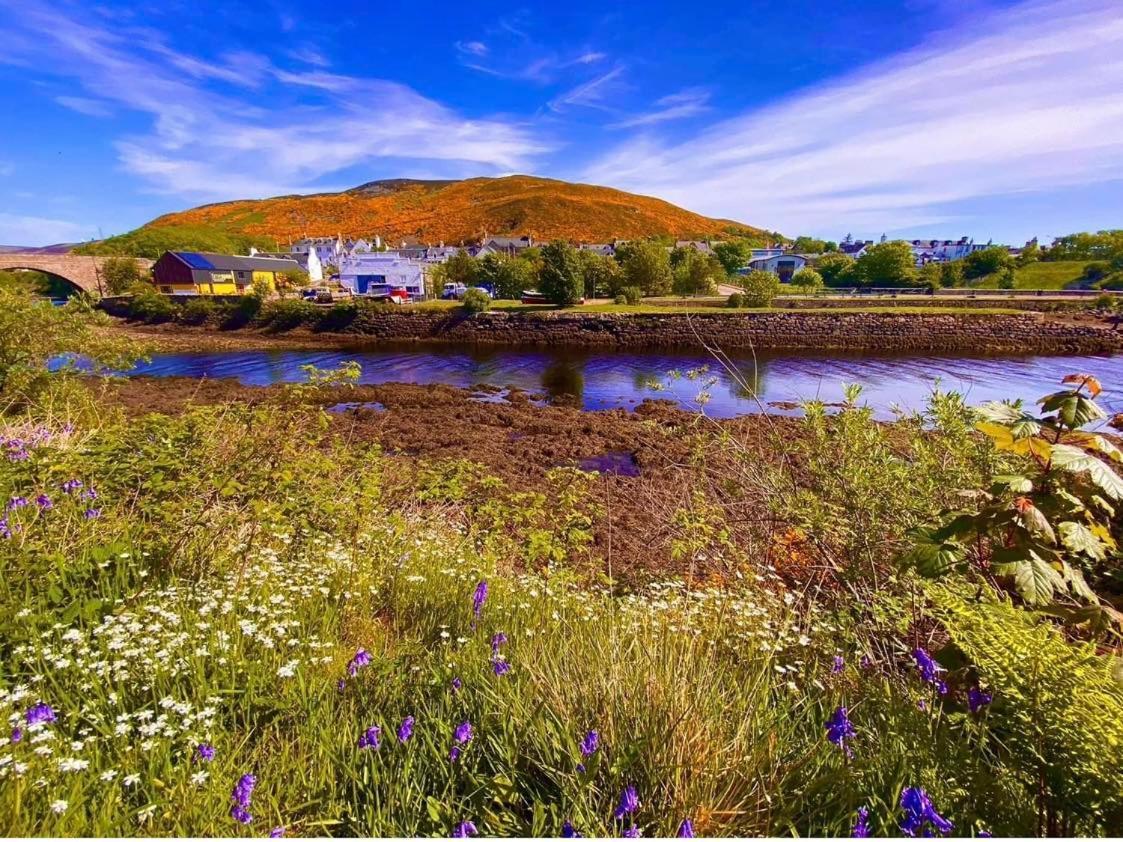 Song Of The Sea, Selkie House Bed & Breakfast Helmsdale Exterior photo