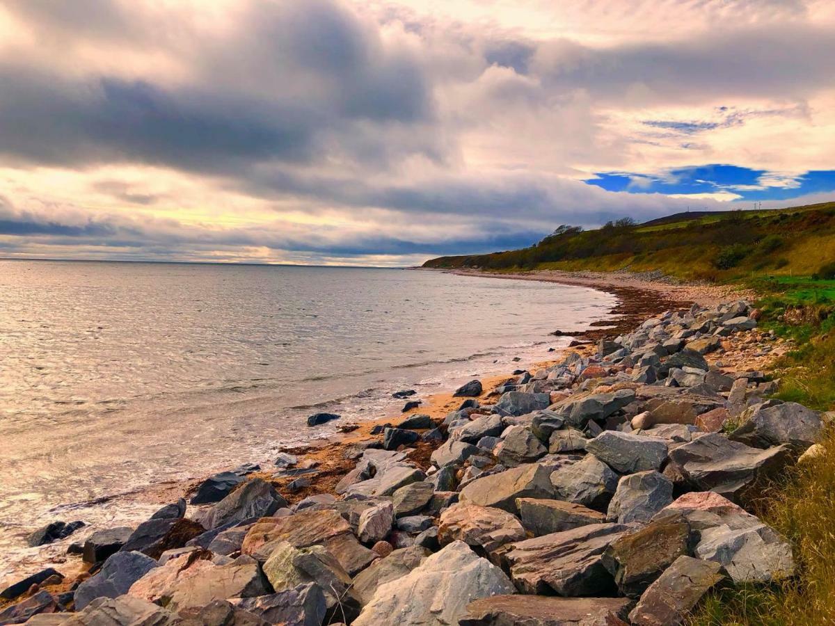 Song Of The Sea, Selkie House Bed & Breakfast Helmsdale Exterior photo
